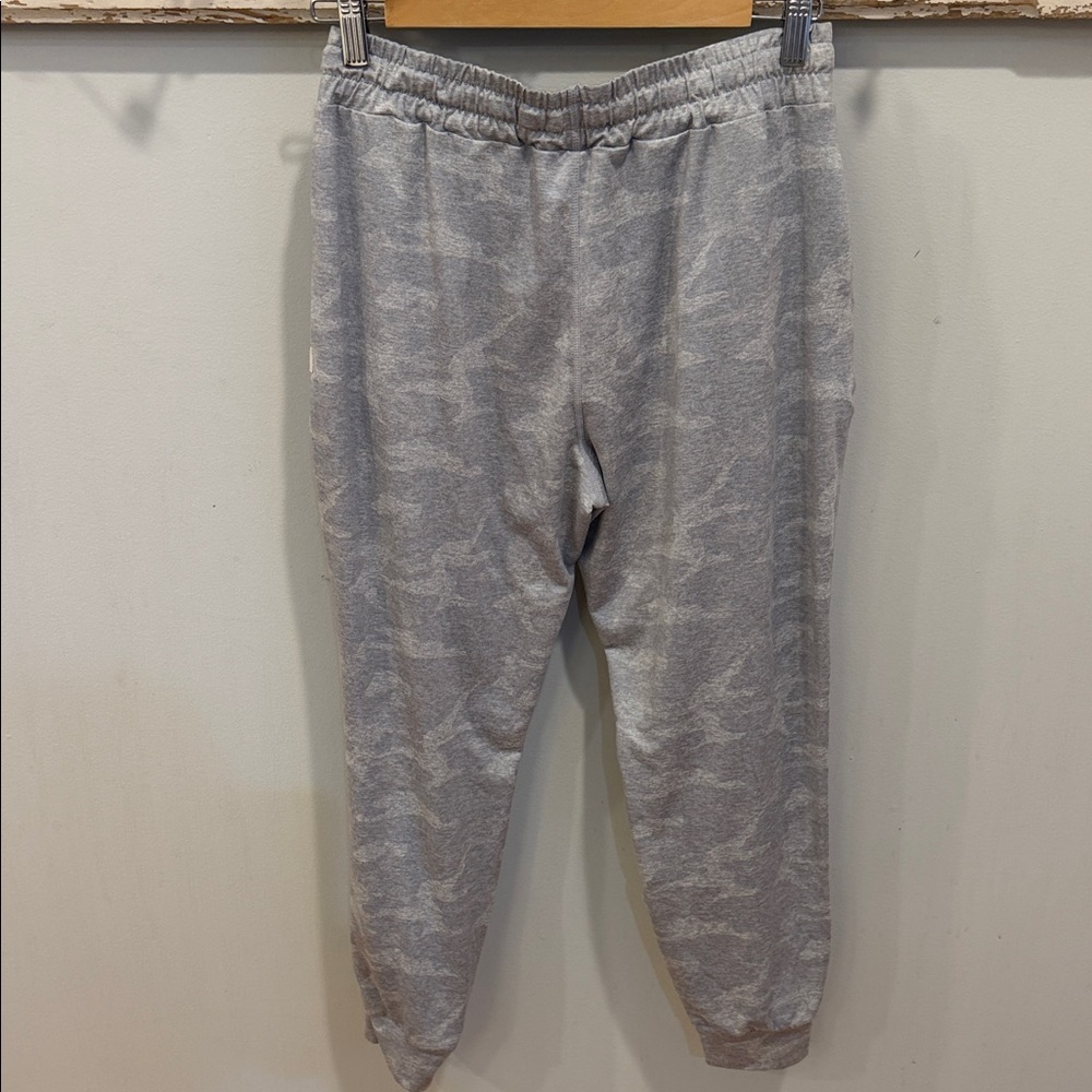 Vuori‎ Performance Jogger Size Small - Picture 5 of 9